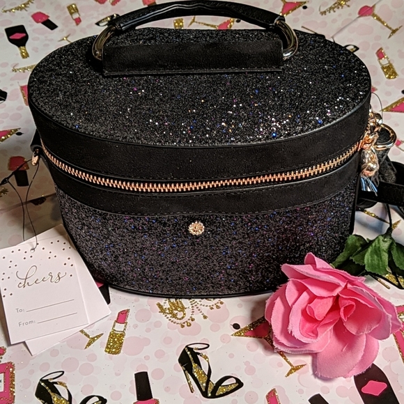 LC Lauren Conrad Handbags - 👑 Lauren Conrad Accessory Bag 👑
